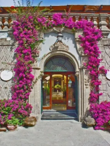 Hotell La Badia Sorrento